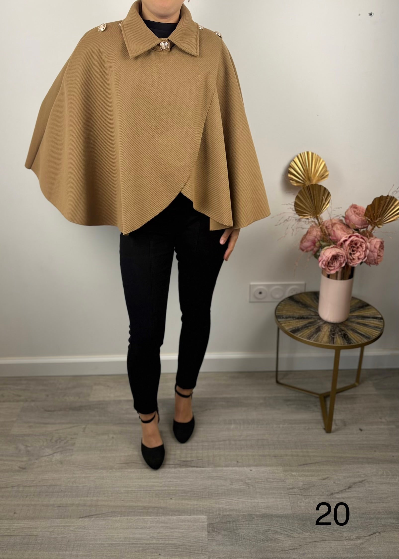 Cape / poncho ( Plusieurs couleurs )